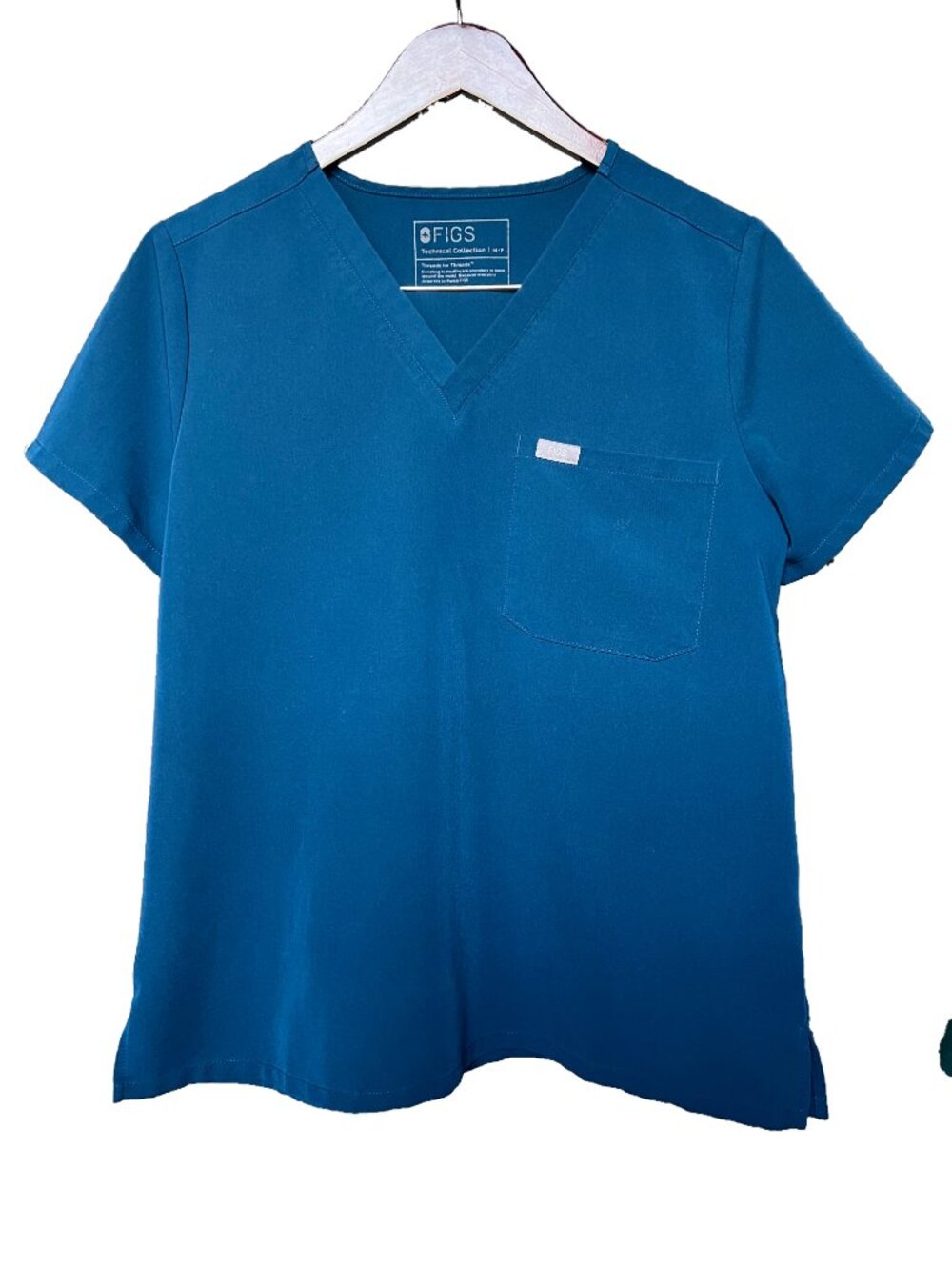 FIGS Deep Reef Catarina Petite Scrub Top Medium Petite